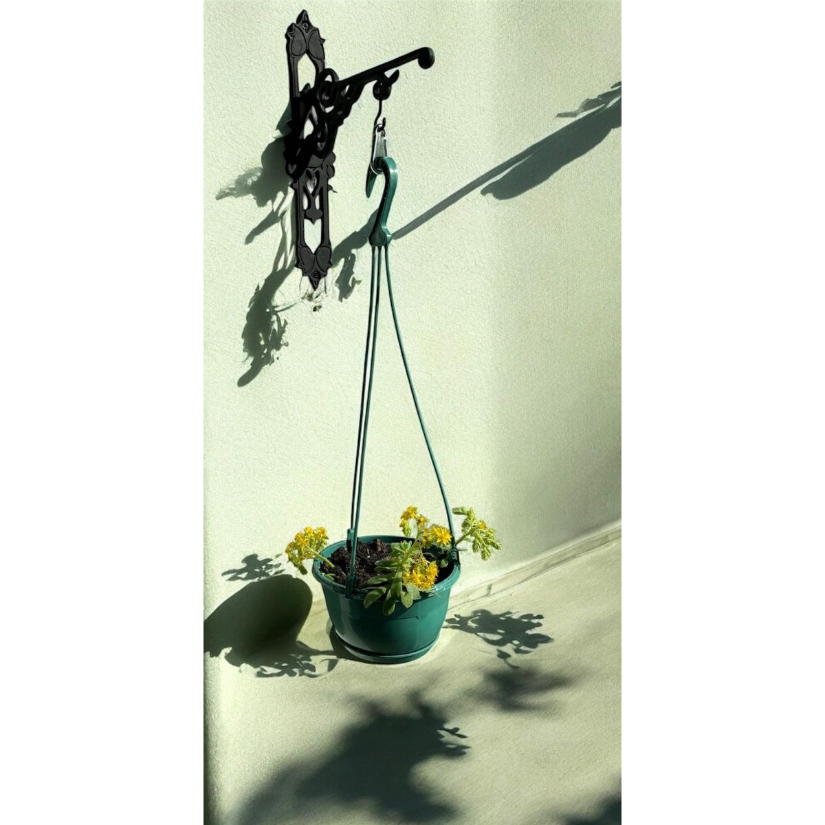 ÇİÇEK ASKISI  ANTİK TARZ DÖKME DEMİR