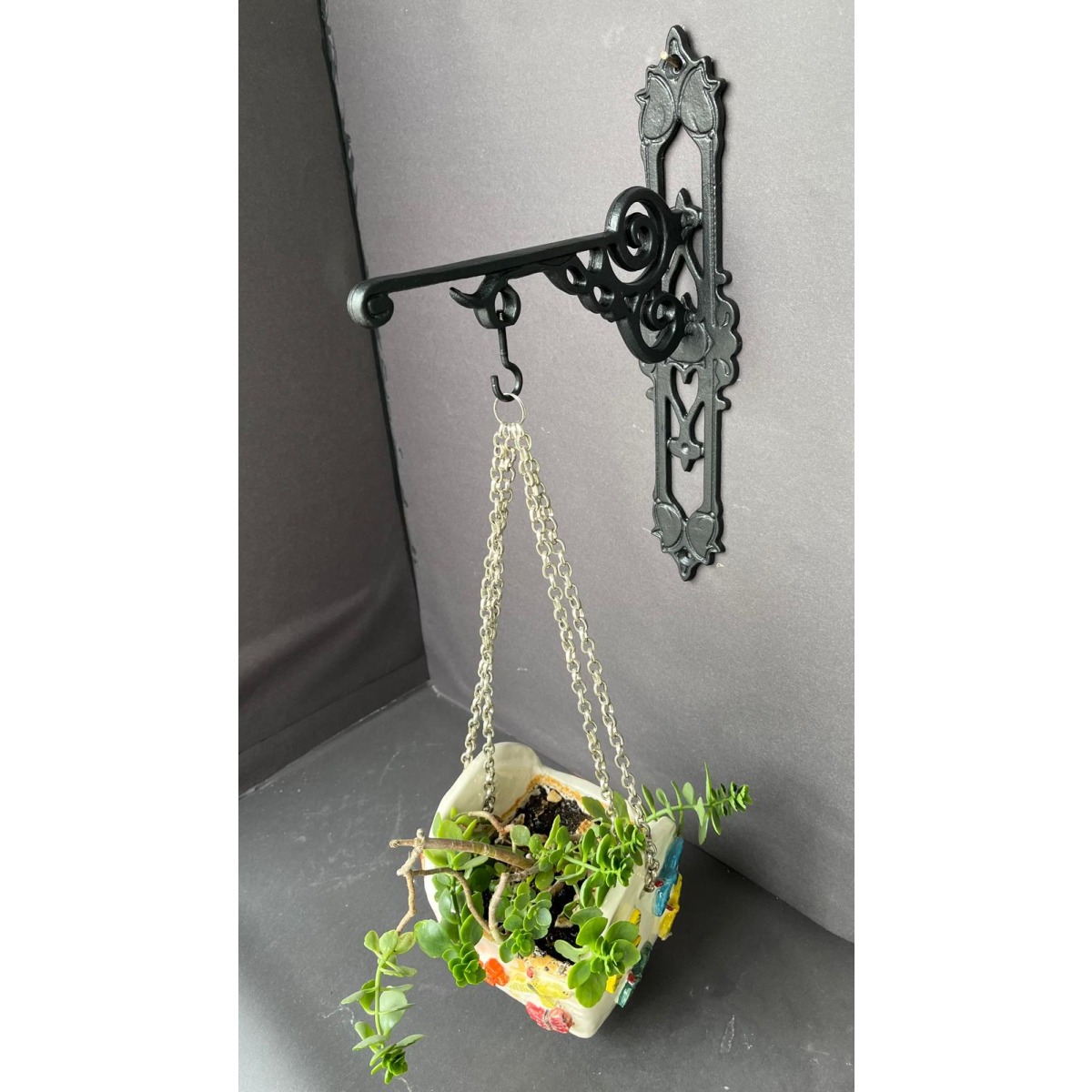 BAHÇE ÇİÇEK ASKISI ANTİK TARZDA DÖKME DEMİR ANTİK TARZDA MAT SİYAH